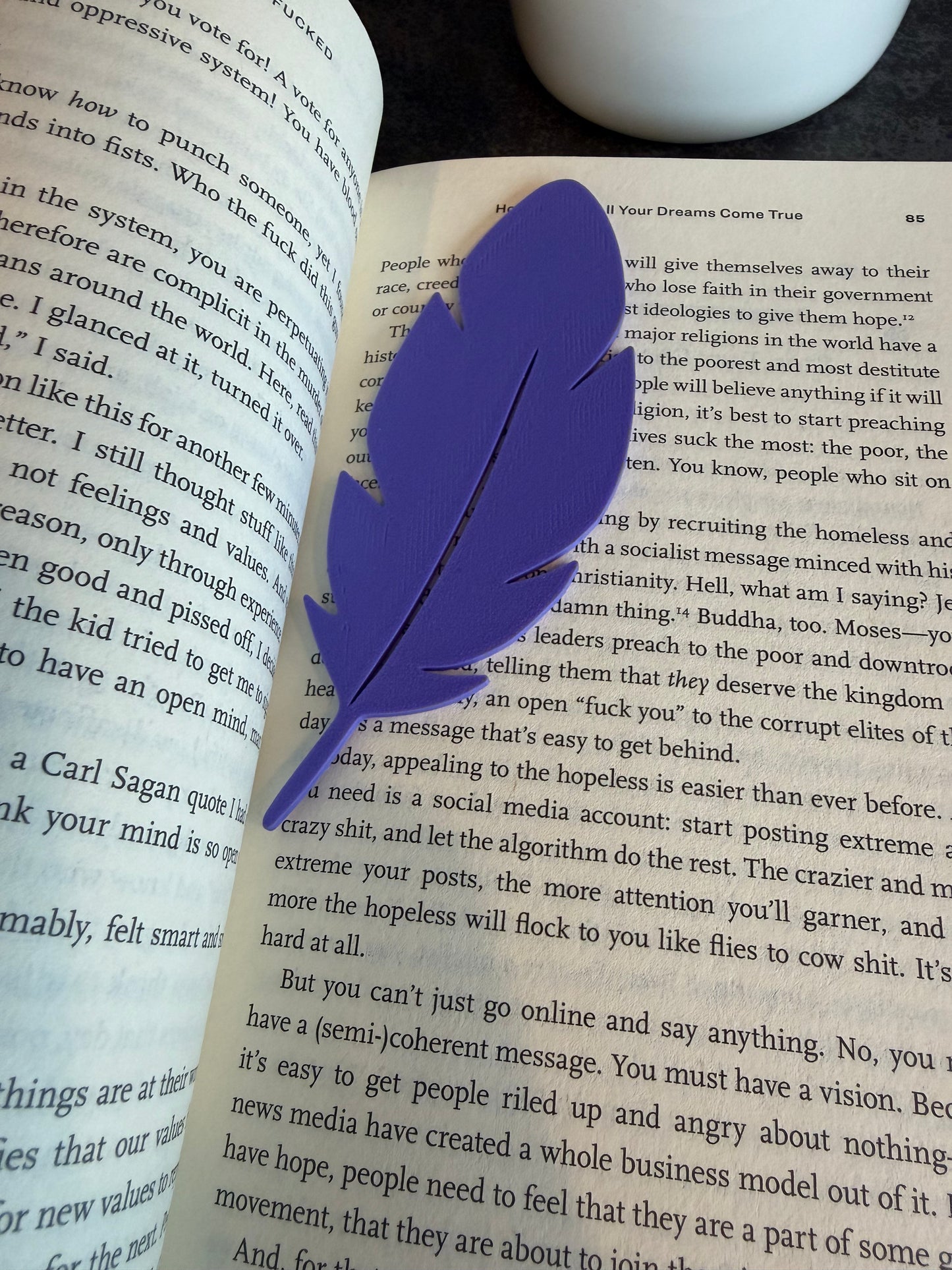 3D Printed Feather Bookmark – Lightweight Purple Plastic Page Marker for Books and Journals